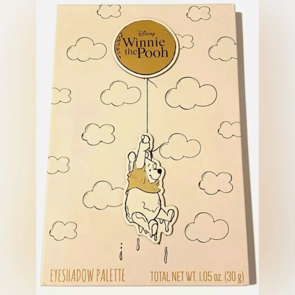 Disney Winnie The Pooh Eyeshadow Palette 12 Shades Taste Beauty New